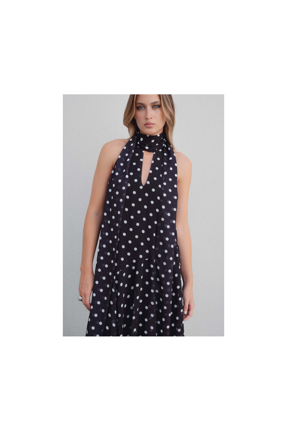 Vestido halter lunares